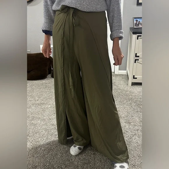 Halara High Waisted Tie Front Split Hem Palazzo Wide Leg Flowy Casual Pants - Picture 5 of 5